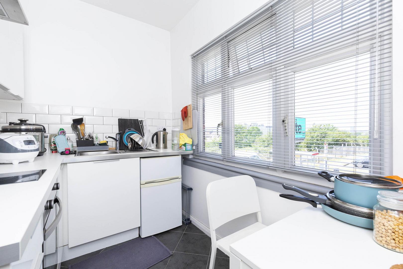 Stunning Apartment Aberdeen Road, Dollis Hill, Dollis Hill